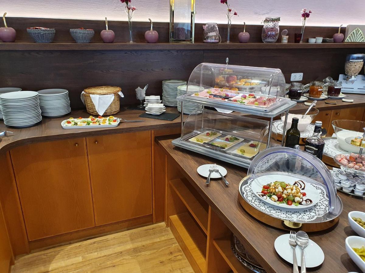 Boutique Hotel Beckenlehner Unterhaching Ngoại thất bức ảnh